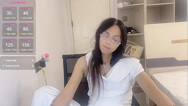 Chat XXX en directo de yishan-22