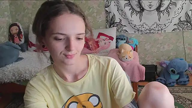 צ'אט XXX בשידור חי של Cutie_Adelia