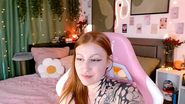 Ayla_Hicks – Naživo XXX chat