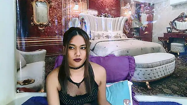 IndianSkies' Live XXX Chat