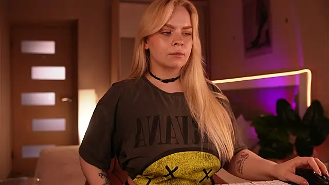 LisaLove3 Live XXX-chat