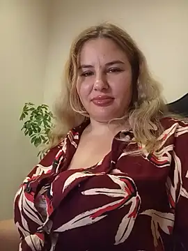 Passion-Blondy Adlı Modelin Canlı XXX Sohbeti