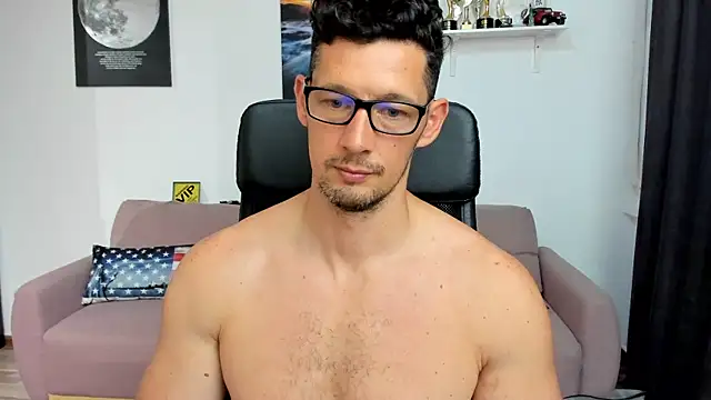 XXX chat uživo modela BrutusK08
