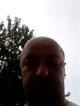 Luceriusbigass webkamerás műsora