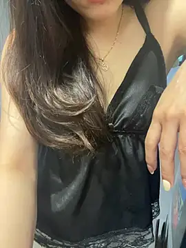 Shushi_sexyy Chat XXX in diretta