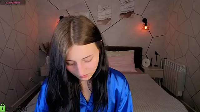 Tracey_Gill Chat XXX live