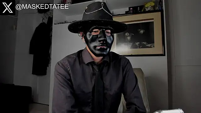 Maskedtatee live XXX chat
