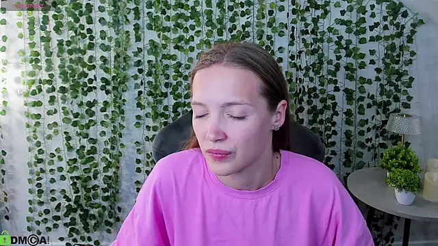 Chat XXX en directo de Neelly_Collins