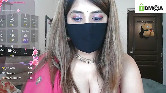 Meadows_Rainn Adlı Modelin Canlı XXX Sohbeti