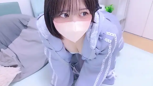 Hinata_SunのライブXXXチャット