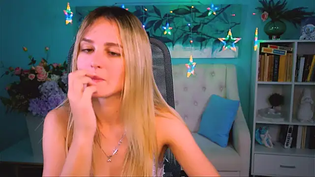 DeboraLarson Chat XXX in diretta