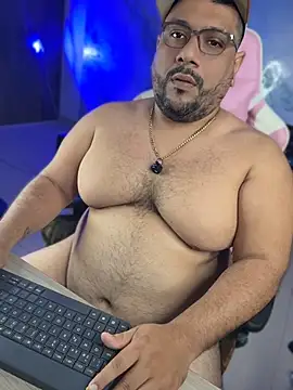 Chatroom XXX en direct de jacoob_woods