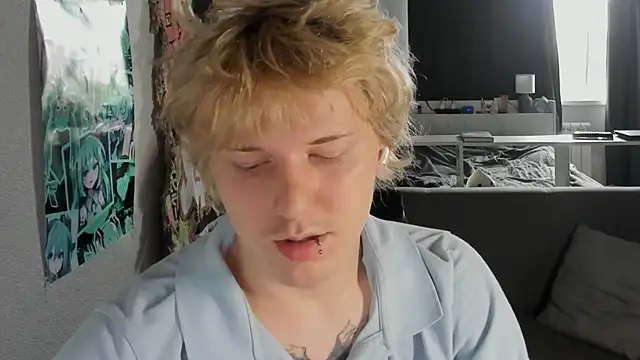 Benjamin_Bo Live XXX Chat