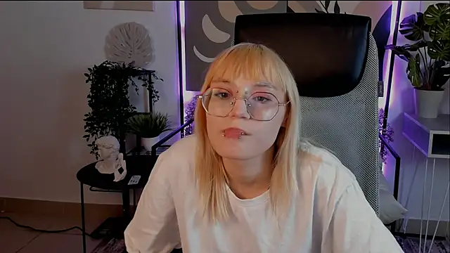 ReminaMeow 라이브 XXX 채팅