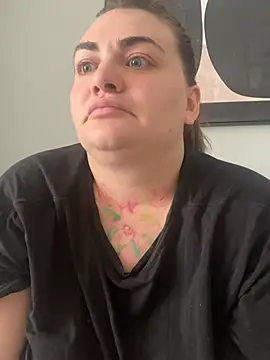 HeyBABYGIRL's Live XXX Chat