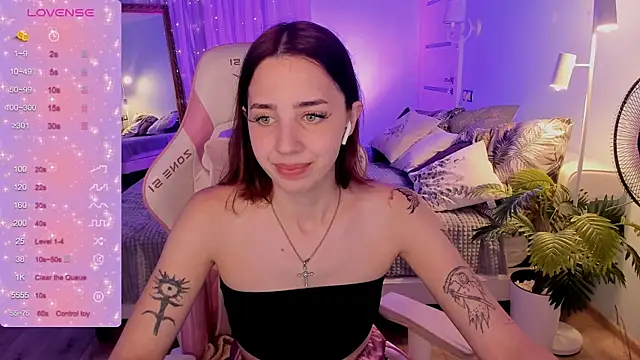 Živý XXX chat CharliGrace_