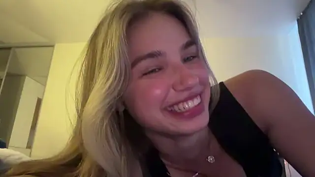 Živý XXX chat EarthaStinett