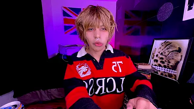 Aronn_44's Live XXX Chat