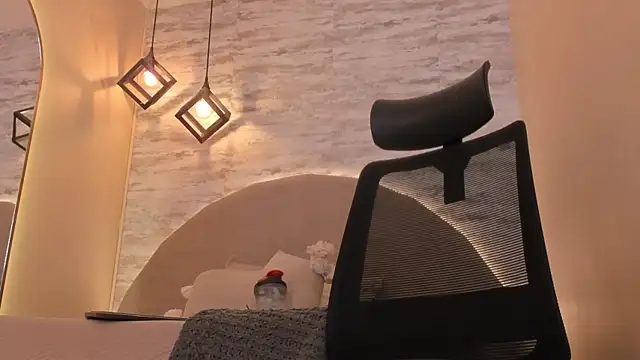 dominic_de_luca Adlı Modelin Canlı XXX Sohbeti
