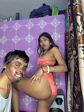 Sweet-priyaa Webcam-Show