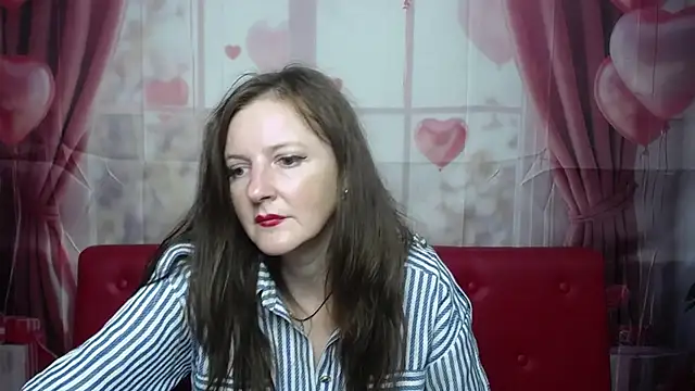 Chatroom XXX en direct de MeganPirs