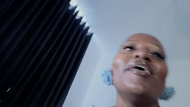 Elegant_Ebony's Live XXX Chat