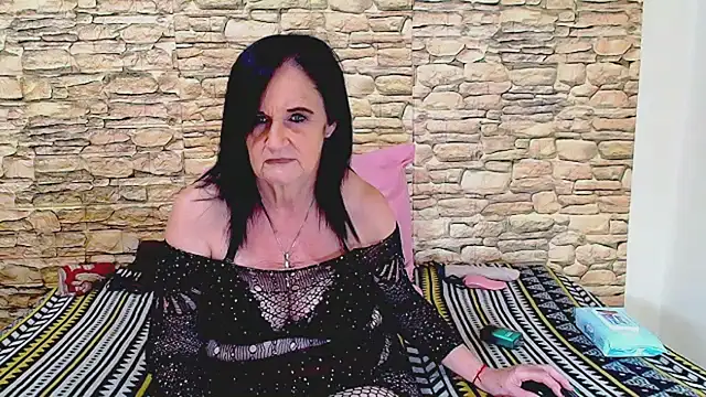 Chat +18 de LuciousGrace ao vivo