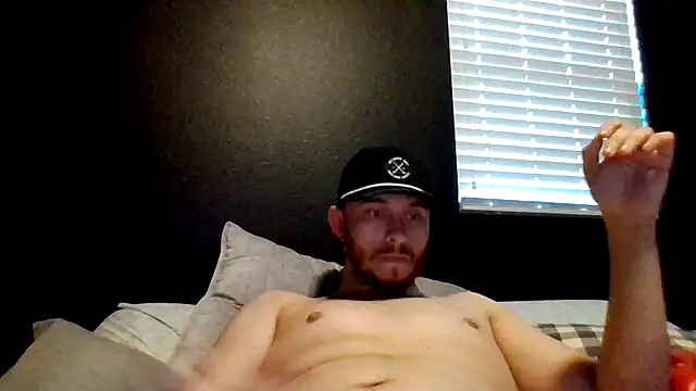 Chat XXX en directo de Mikecloudyhawk