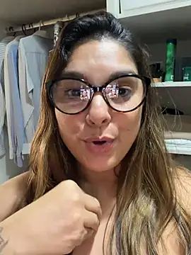 Chat XXX ao vivo de Mariiii_morena
