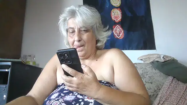 Chatroom XXX en direct de ExquisiteMature