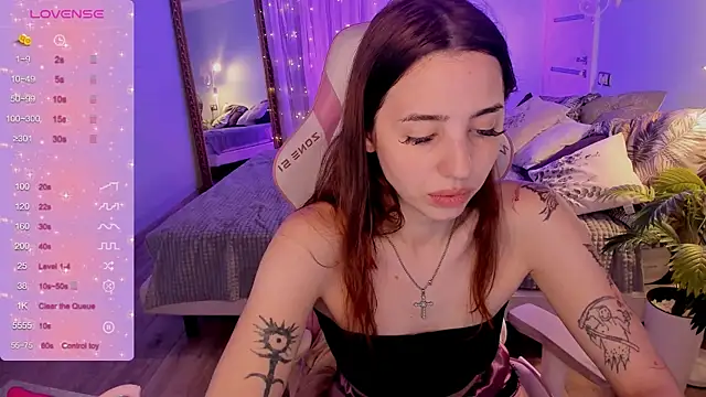 Chat +18 de CharliGrace_ ao vivo