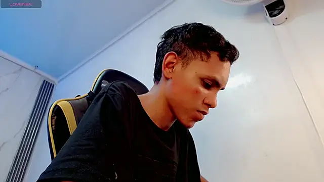 XXX chat uživo modela sombra_18