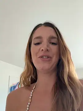 Ninalynnx live XXX chat