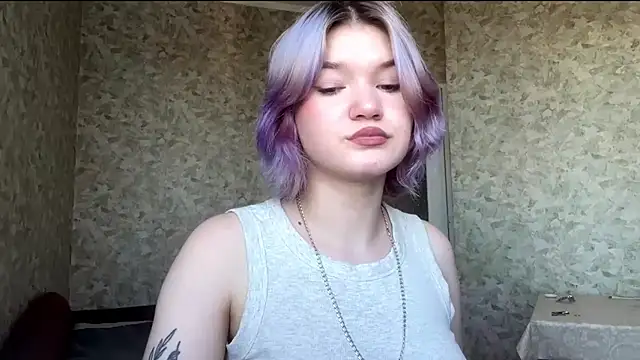 Chat +18 de PearlyCafferky ao vivo