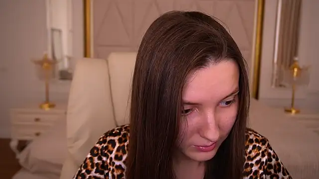 AshleyBaie Adlı Modelin Canlı XXX Sohbeti