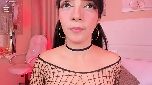 LisaLainのライブXXXチャット