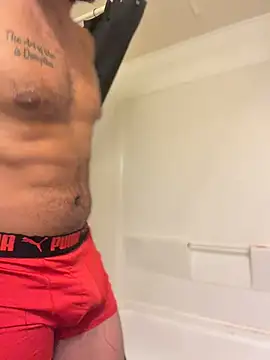 XXX chat uživo modela HungStr8Lightskin