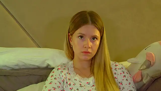 MilanaBalmain Adlı Modelin Canlı XXX Sohbeti