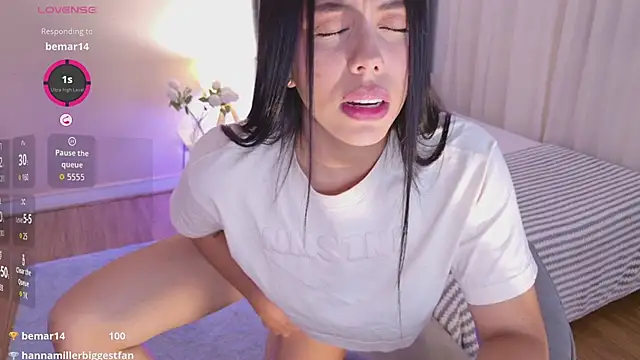 Chat XXX en directo de Megaan___