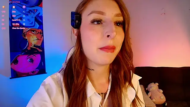 Bennuluspeach_ élő XXX-chatje