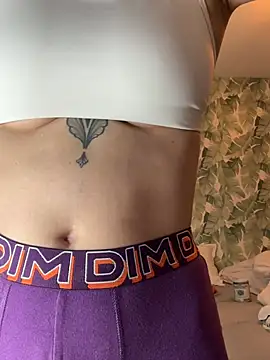 Chat XXX Live clarabloomyy