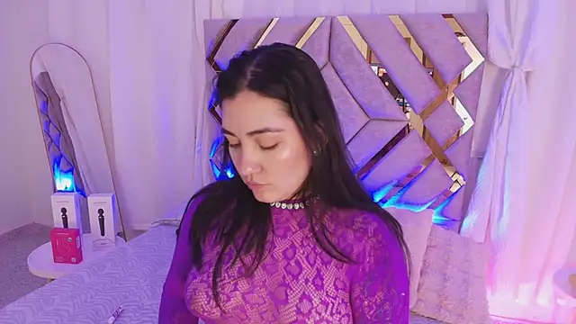 KathiaJenner's Live XXX Chat