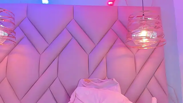 Živý XXX chat AngelaaCute_