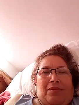 Cessi50 élő XXX-chatje