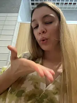 SashaCatt Live XXX Chat