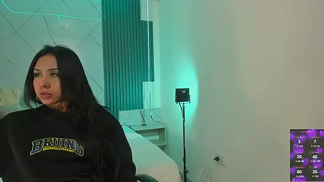 Chat +18 de Kitty-Alice ao vivo