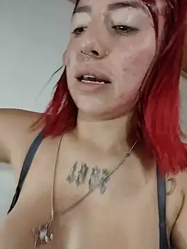 Kitty_Melodi Chat XXX in diretta