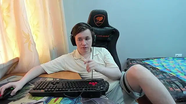iliaskrislove লাইভ XXX চ্যাট