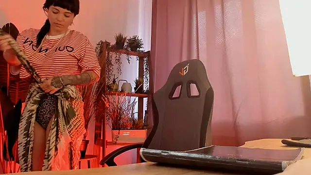 Chat XXX ao vivo de NeoGeisha