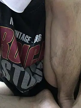 Kangc369 élő XXX-chatje